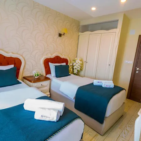 Anatolia Airport Szálloda 4*